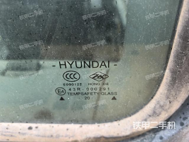 后窗玻璃角標(biāo)（駕駛室部分）