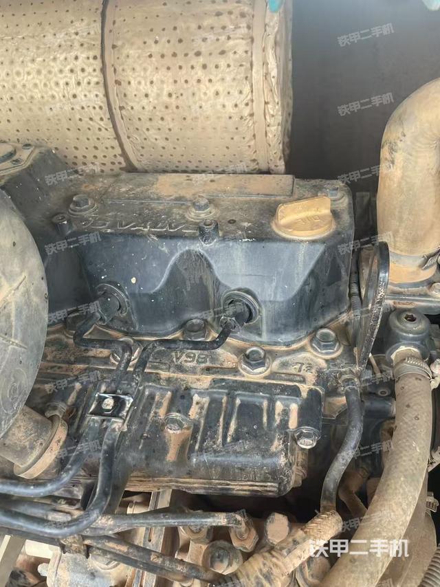 發(fā)動(dòng)機(jī)整體俯視（整機(jī)外觀）