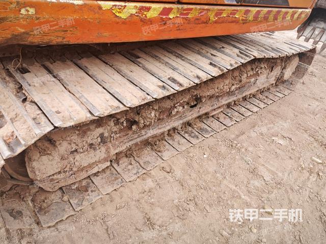 右側(cè)履帶整體（行走機(jī)構(gòu)）