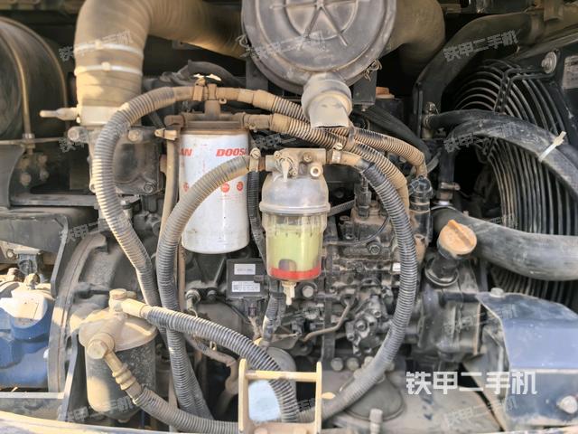 發(fā)動(dòng)機(jī)整體俯視（整機(jī)外觀）