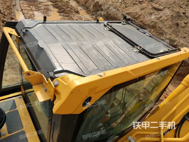 駕駛室頂部俯視(上車部件) 駕駛室頂部俯視(上車部件)