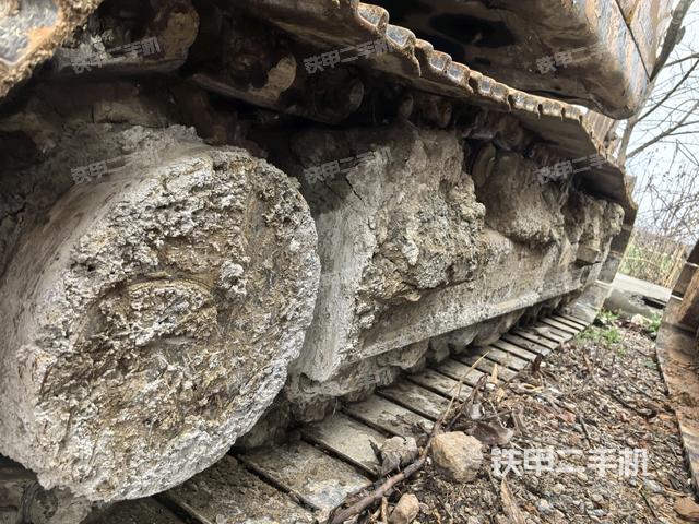 右側(cè)履帶整體（行走機(jī)構(gòu)）