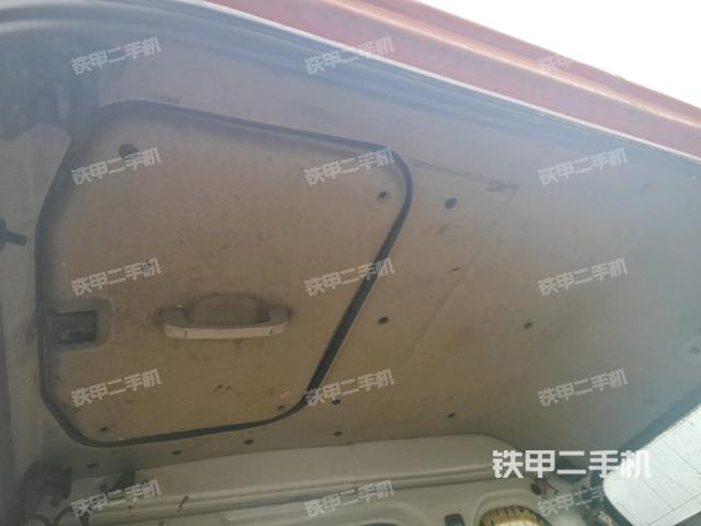 頂棚整體（駕駛室部分）