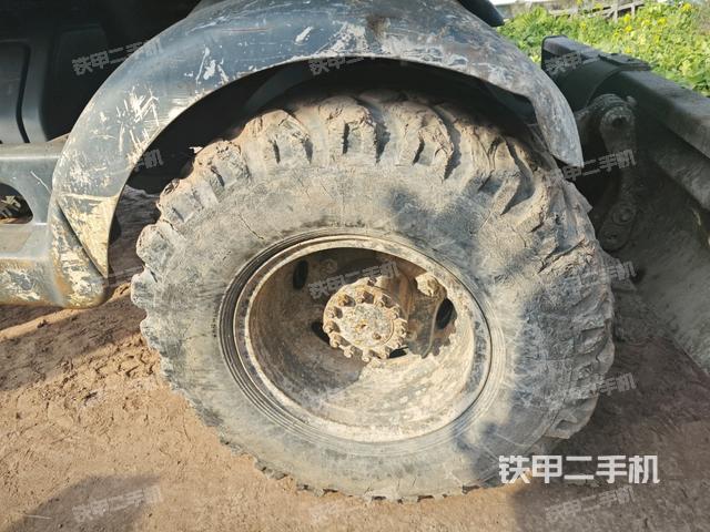 右導向輪（行走機構）