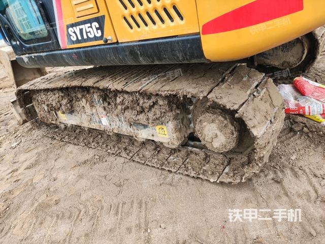 右側(cè)履帶整體?(行走機構(gòu)) 右側(cè)履帶整體?(行走機構(gòu))
