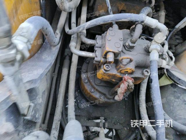 回轉(zhuǎn)馬達(dá)（上車部件）