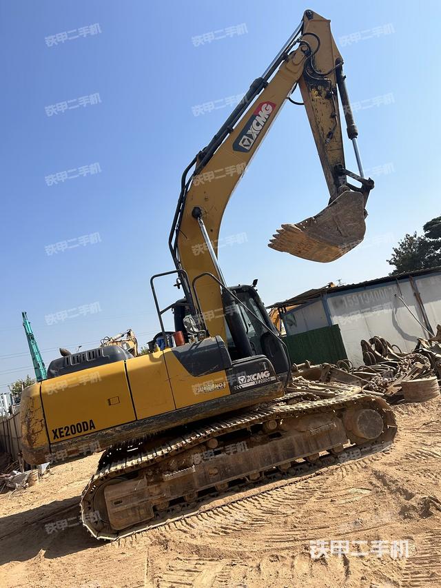 整機(jī)右后45°(整機(jī)外觀) 整機(jī)右后45°(整機(jī)外觀)