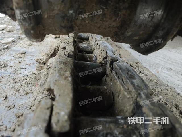 右側(cè)行走馬達(dá)蓋板（行走機(jī)構(gòu)）