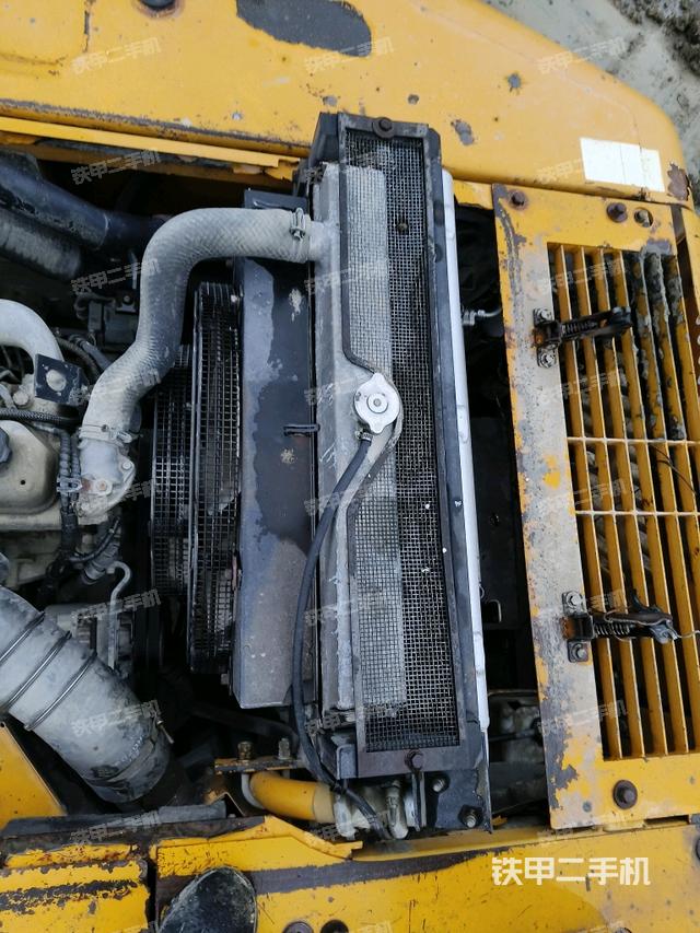 水箱+風(fēng)扇特寫（上車部件）