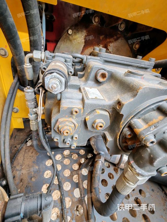 液壓泵室（大件艙室）