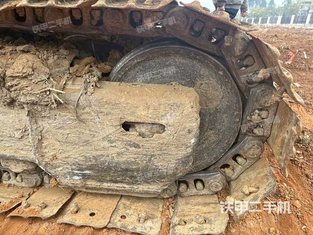 右側(cè)行走馬達(dá)蓋板（行走機(jī)構(gòu)）