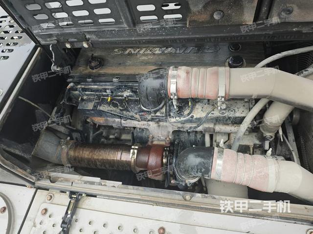 發(fā)動(dòng)機(jī)整體俯視（整機(jī)外觀）