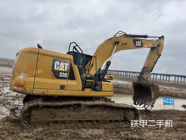 整機(jī)右后45°(整機(jī)外觀) 整機(jī)右后45°(整機(jī)外觀)