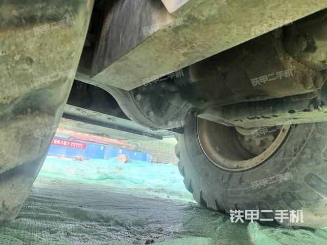 橋\驅動（壓路機前后車架）