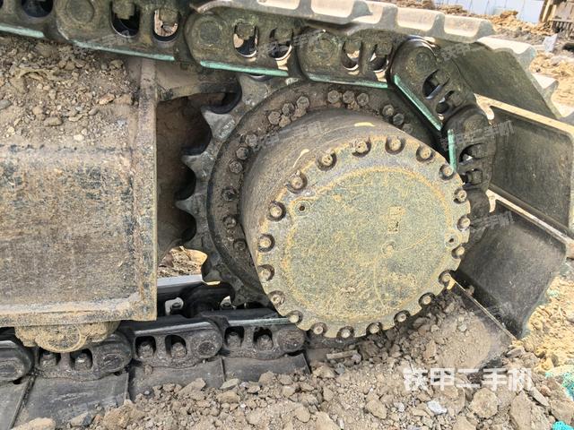 左驅(qū)動(dòng)輪（行走機(jī)構(gòu)）