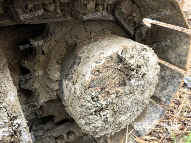 左驅(qū)動(dòng)輪（行走機(jī)構(gòu)）