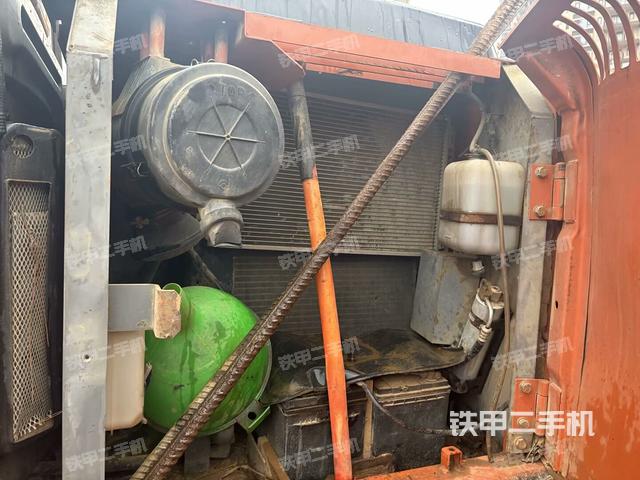 液壓泵室（大件艙室）