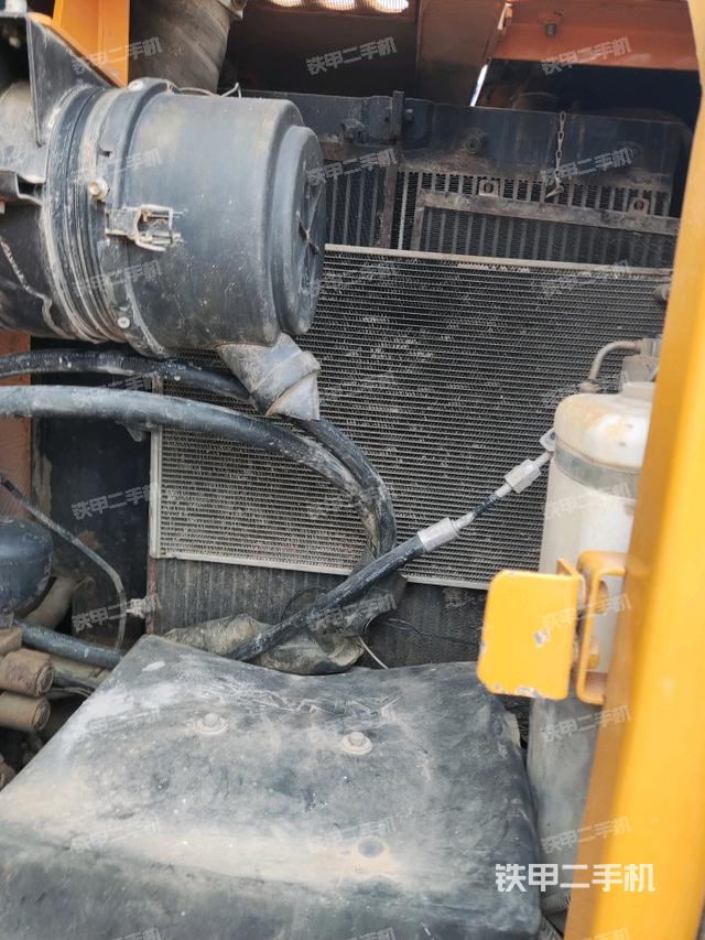 散熱器室(大件艙室) 散熱器室(大件艙室)