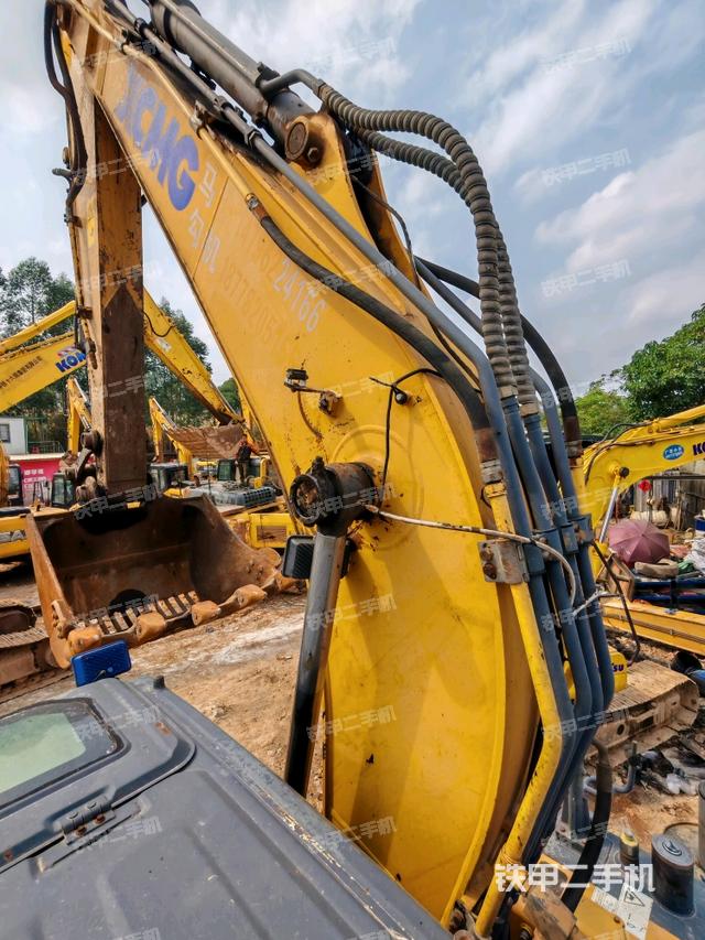 小臂整體左后（工作和回轉裝置）