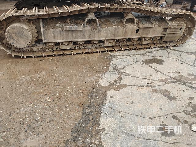 单侧履带整体（整机外观）