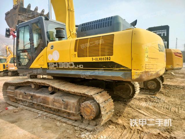 整機(jī)右后45°(整機(jī)外觀) 整機(jī)右后45°(整機(jī)外觀)