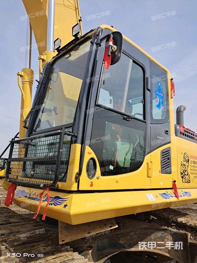 駕駛室整體（整機(jī)外觀）