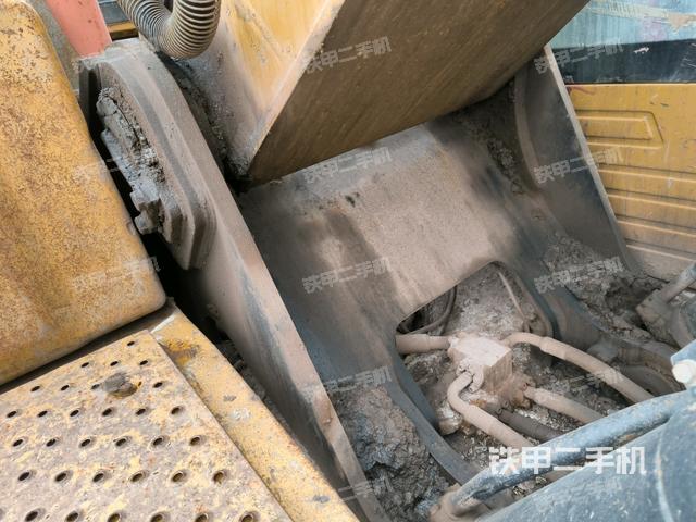 大臂根部?斜視（工作和回轉(zhuǎn)裝置）