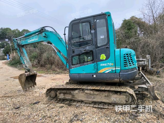 左后45（整機外觀）