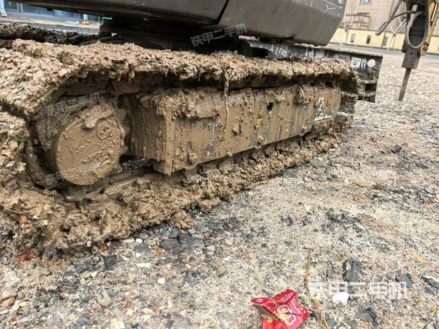 右側(cè)履帶整體?（行走機構(gòu)）