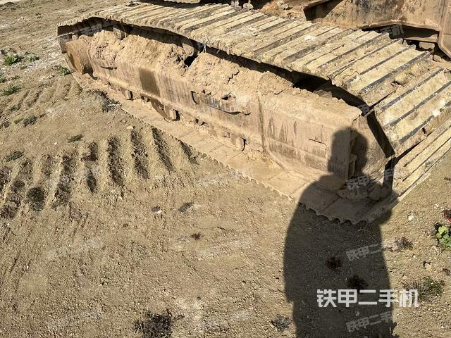 右側行走馬達蓋板（行走機構）