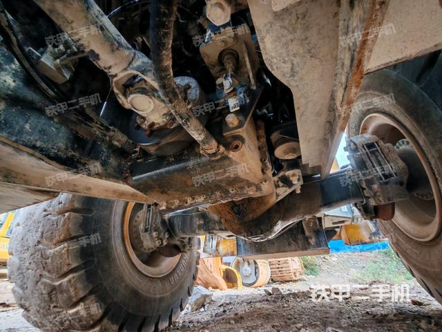 變速箱(整機(jī)外觀及大件) 變速箱(整機(jī)外觀及大件)