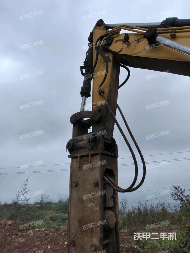 小臂整體左后（工作和回轉(zhuǎn)裝置）