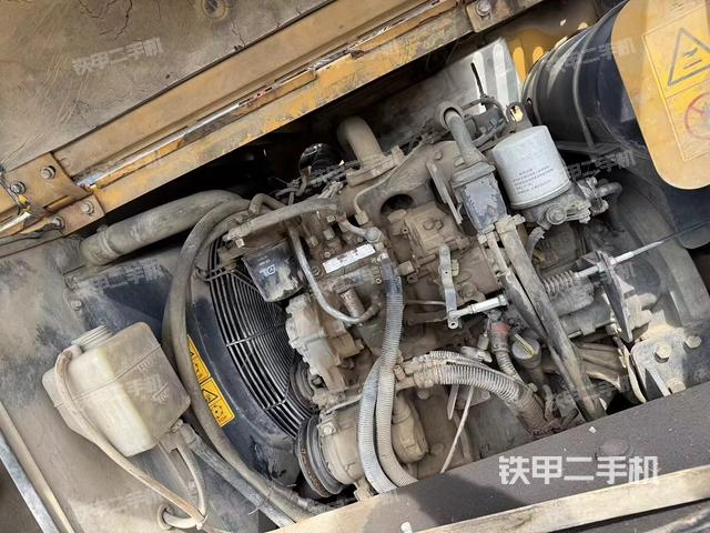 发动机整体俯视（整机外观）