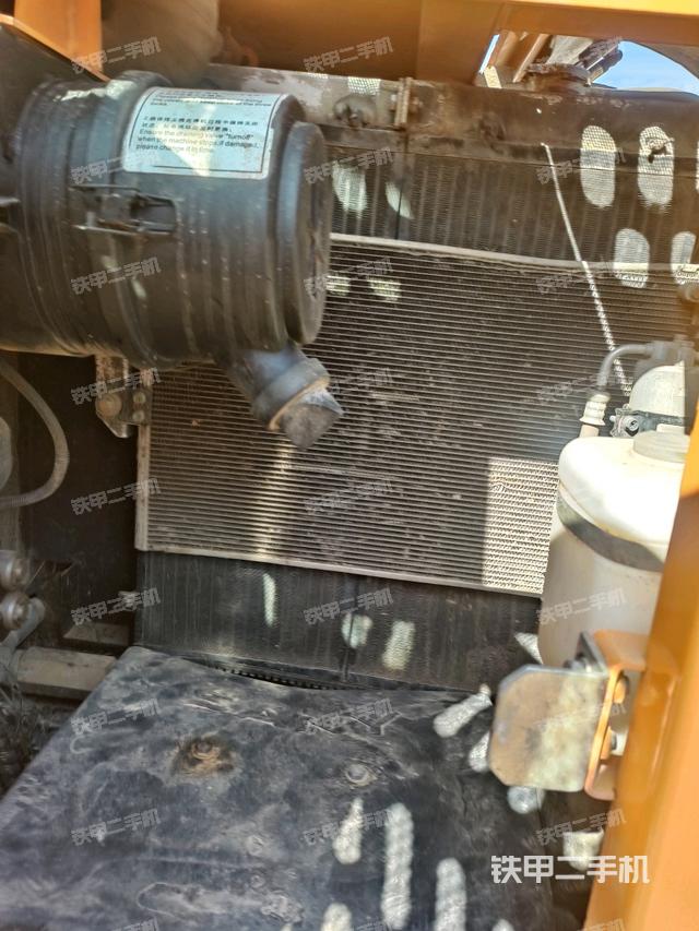 散熱器室(大件艙室) 散熱器室(大件艙室)