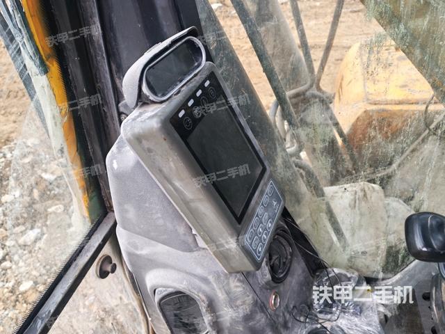 顯示屏?(駕駛室部分) 顯示屏?(駕駛室部分)