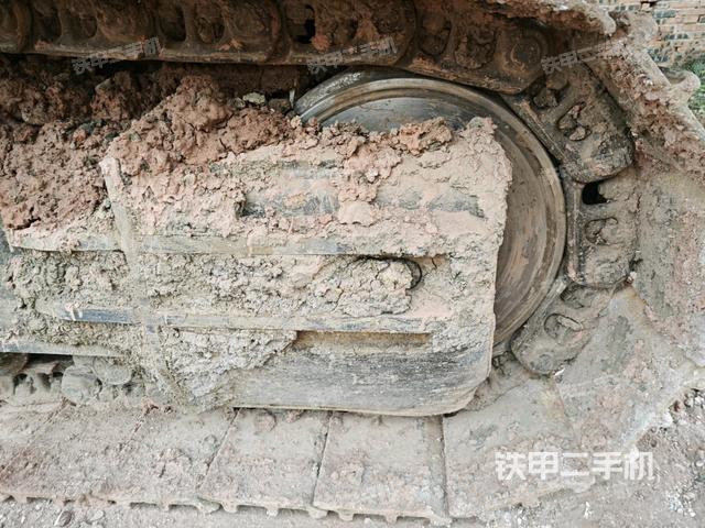 右導(dǎo)向輪（行走機(jī)構(gòu)）