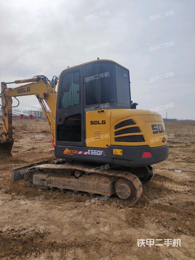 左后45（整機外觀）