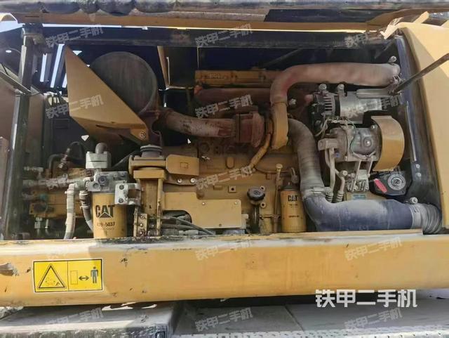 发动机整体俯视（整机外观）