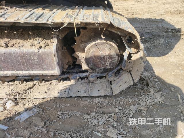 左驅(qū)動(dòng)輪（行走機(jī)構(gòu)）