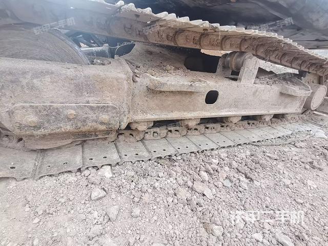 单侧履带整体（整机外观）