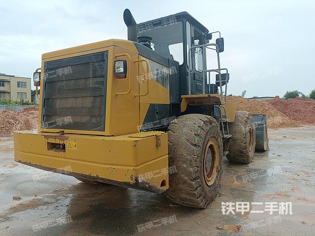 工作装置整体（整机外观及大件）