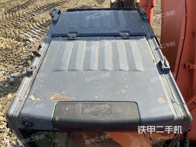 駕駛室頂部俯視（上車部件）