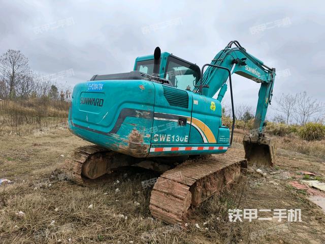 右后45(整機外觀) 右后45(整機外觀)