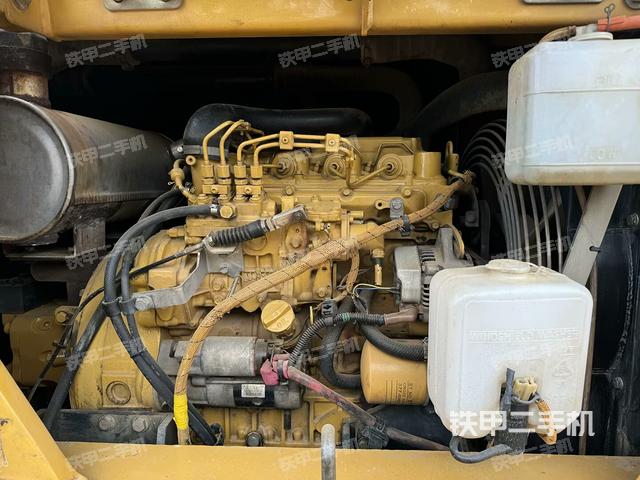 发动机整体俯视（整机外观）