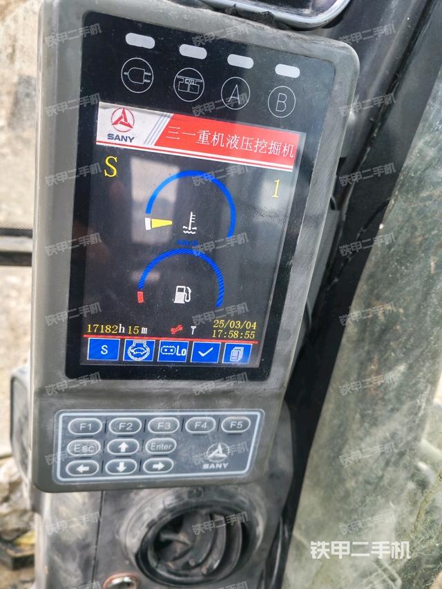 小時表(駕駛室部分) 小時表(駕駛室部分)