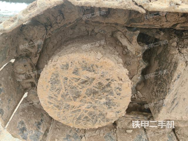 右驅(qū)動輪(行走機構(gòu)) 右驅(qū)動輪(行走機構(gòu))