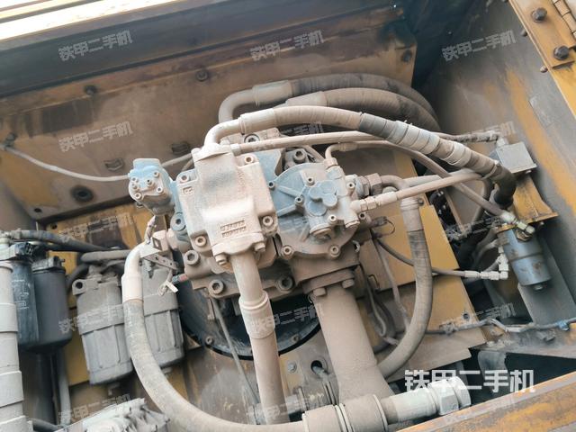 液壓泵室（大件艙室）