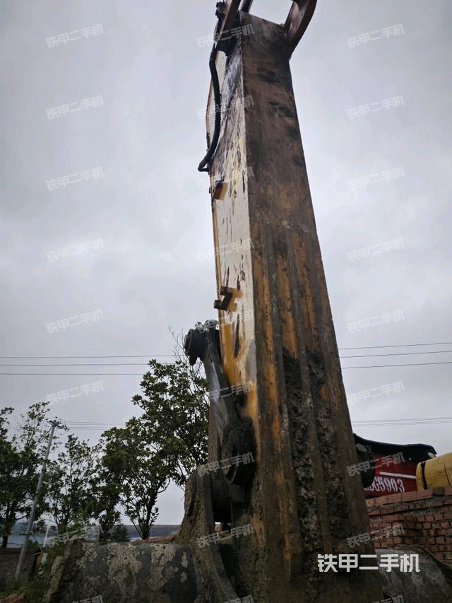 小臂整體左后（工作和回轉(zhuǎn)裝置）