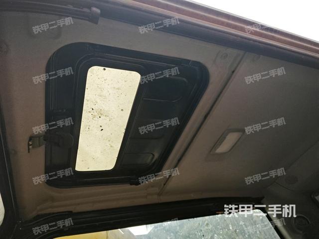 頂棚整體（駕駛室部分）