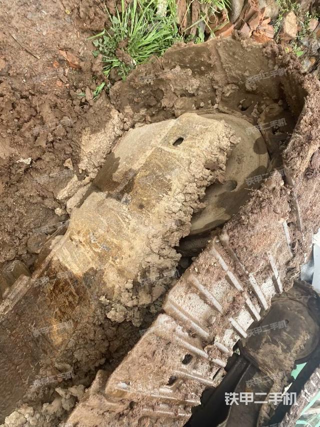 左導(dǎo)向輪（行走機構(gòu)）